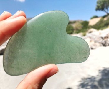 Gua Sha mit Jadestein